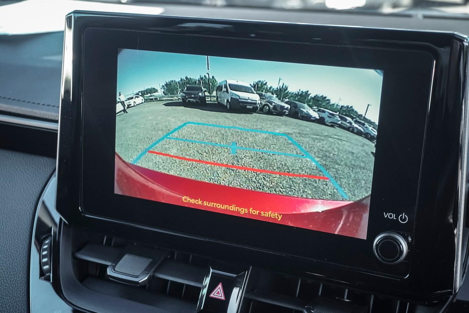 Toyota Corolla image 2