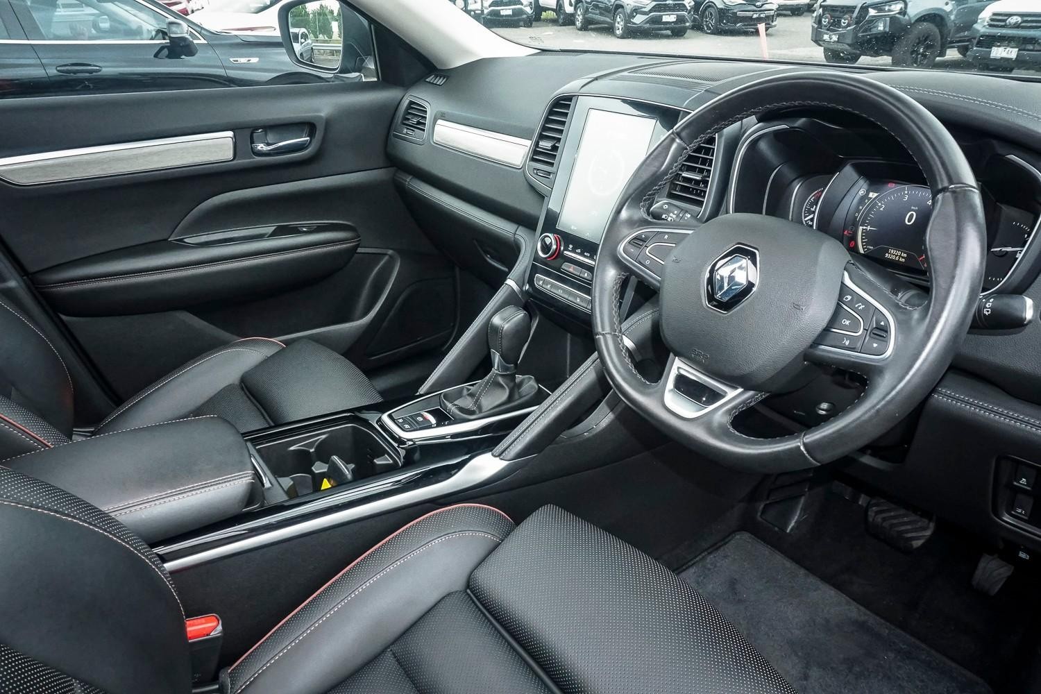 Renault Koleos image 2