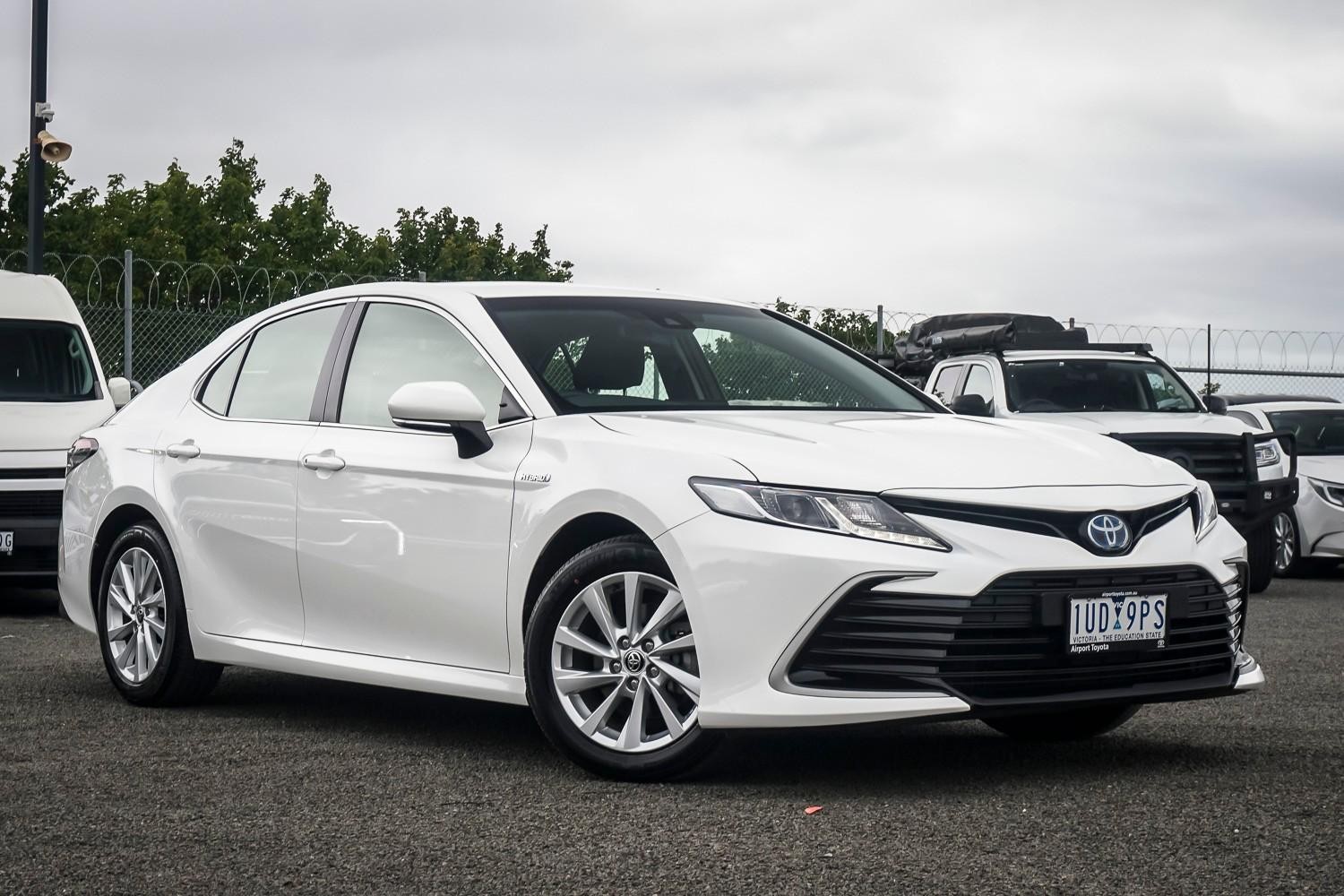 Toyota Camry image 1