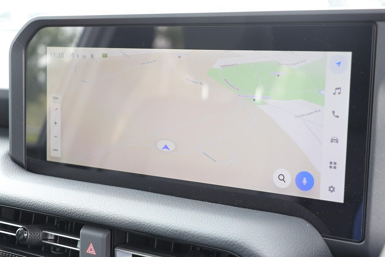 Toyota Landcruiser Prado image 4