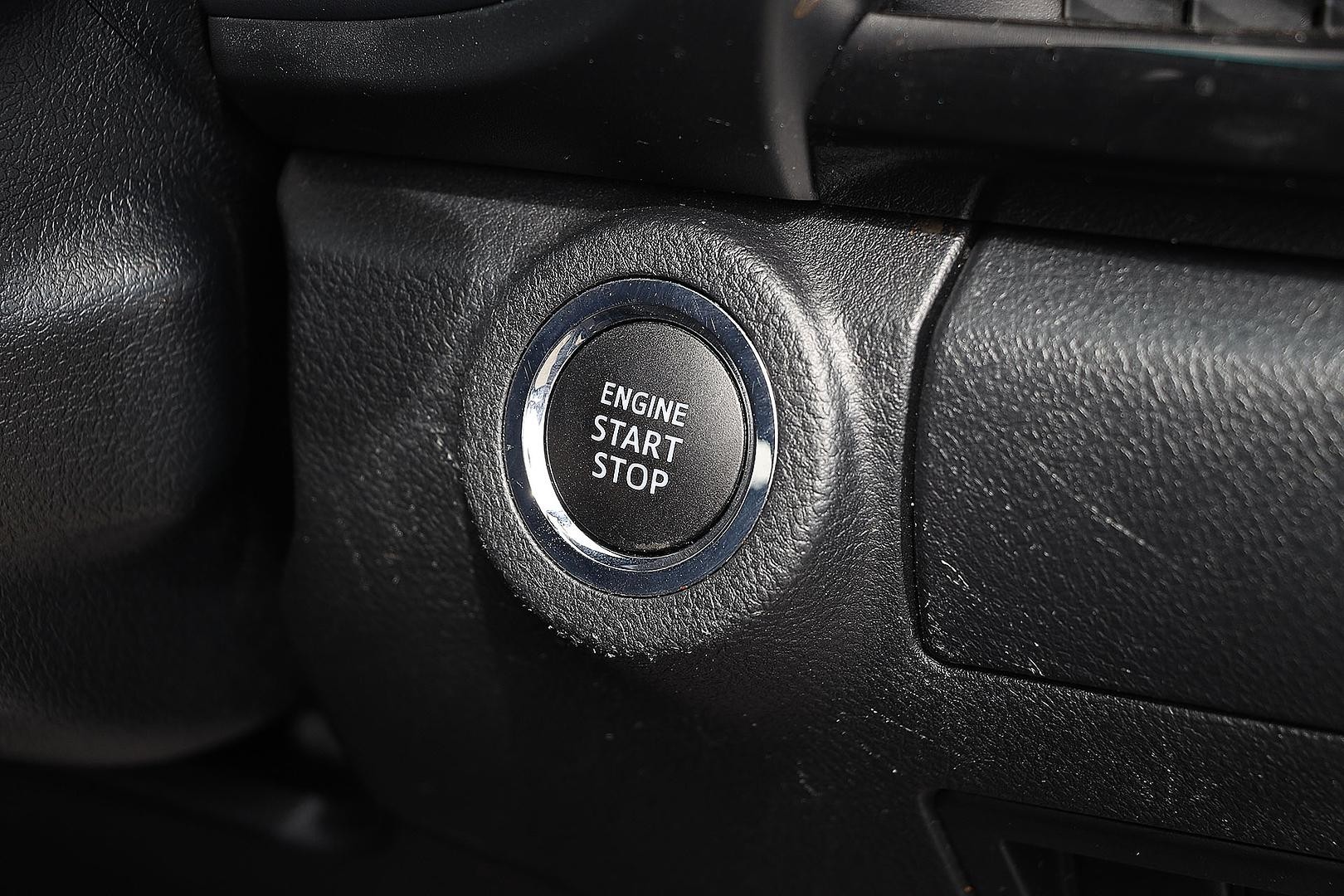 Toyota Hilux image 4