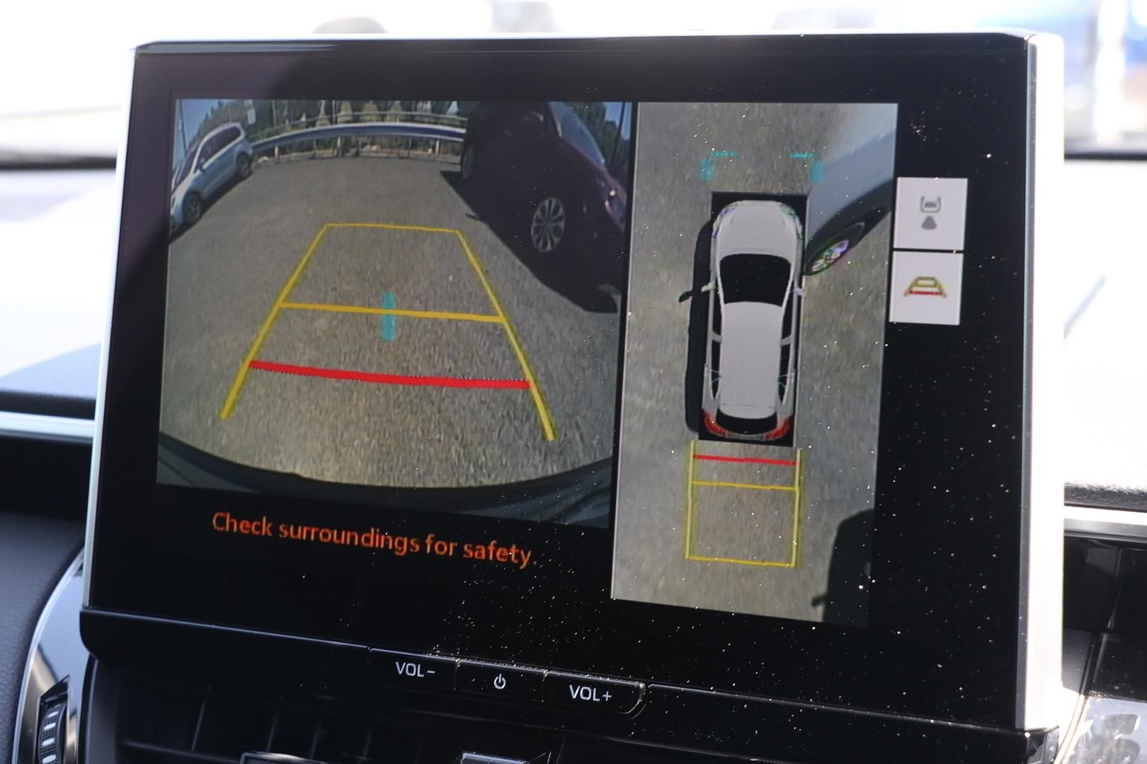 Toyota Corolla Cross image 4