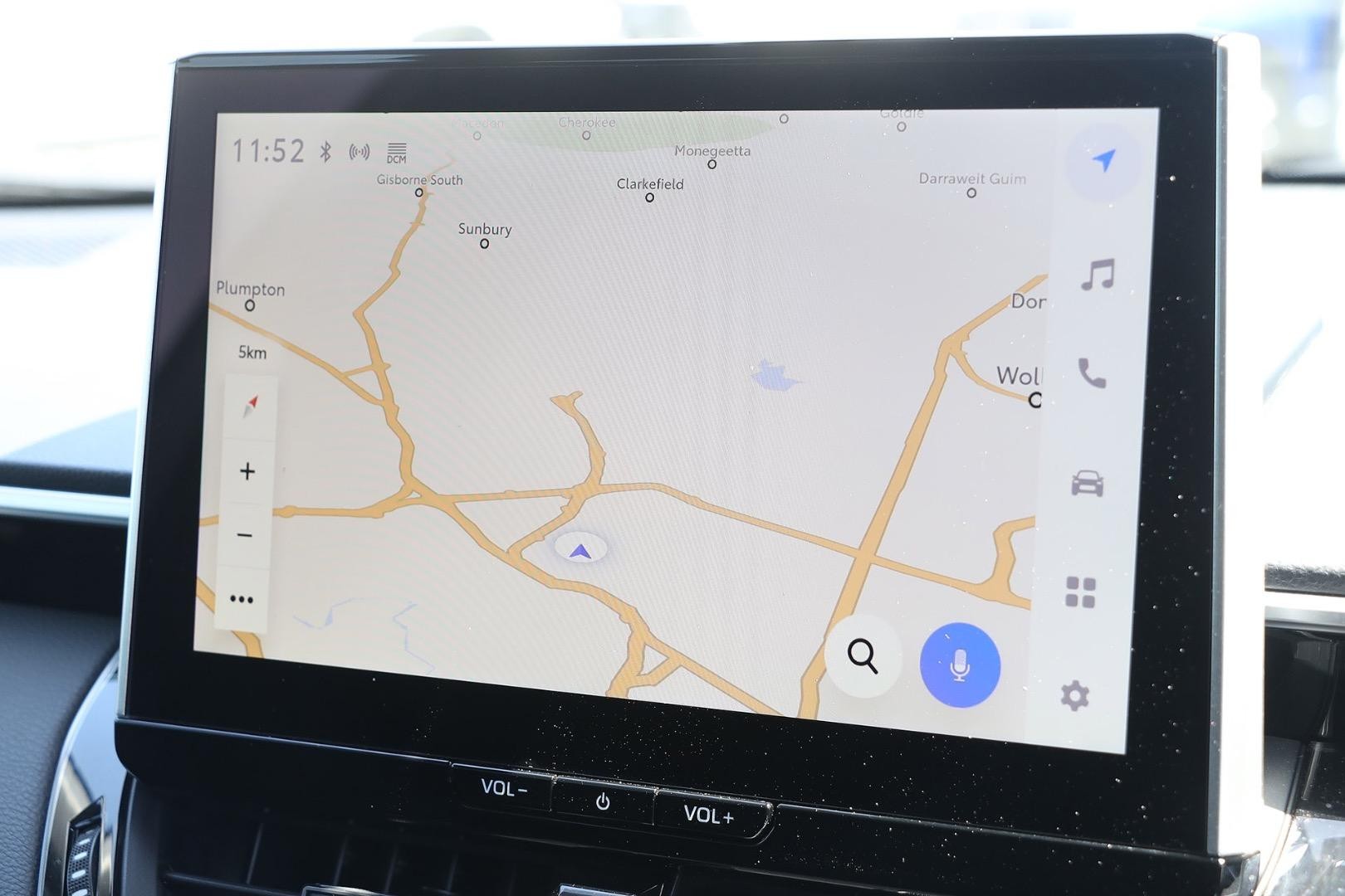 Toyota Corolla Cross image 3