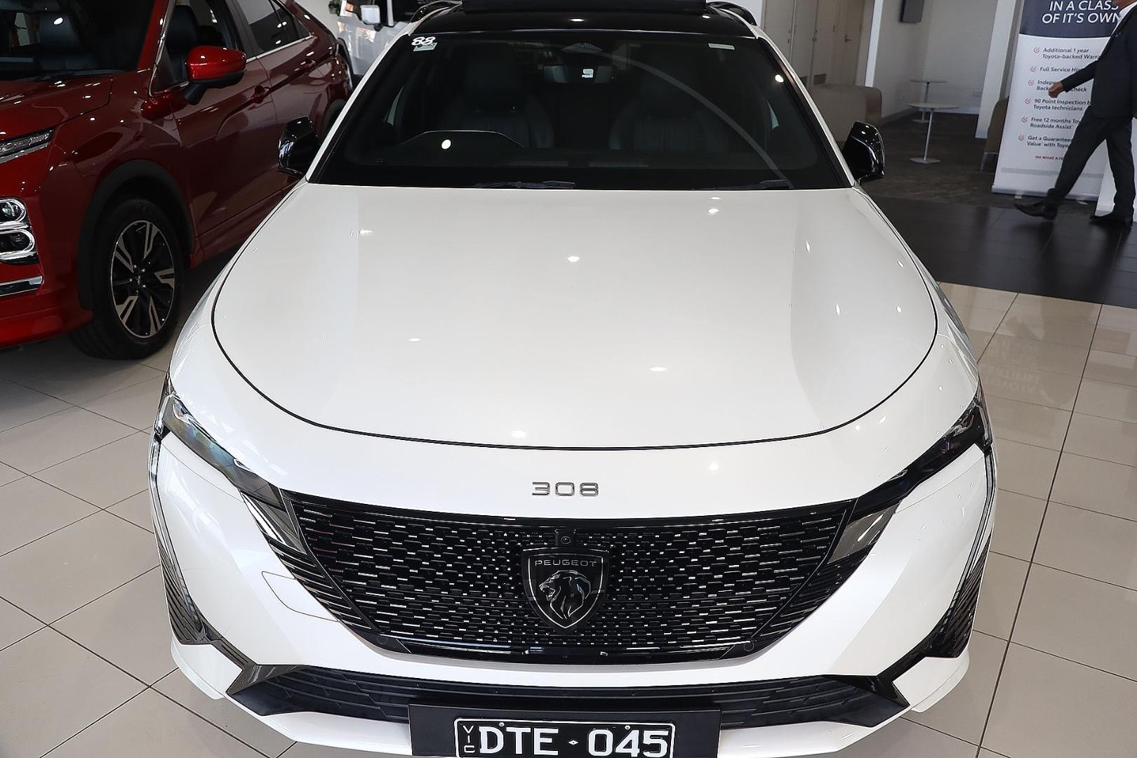 Peugeot 308 image 2