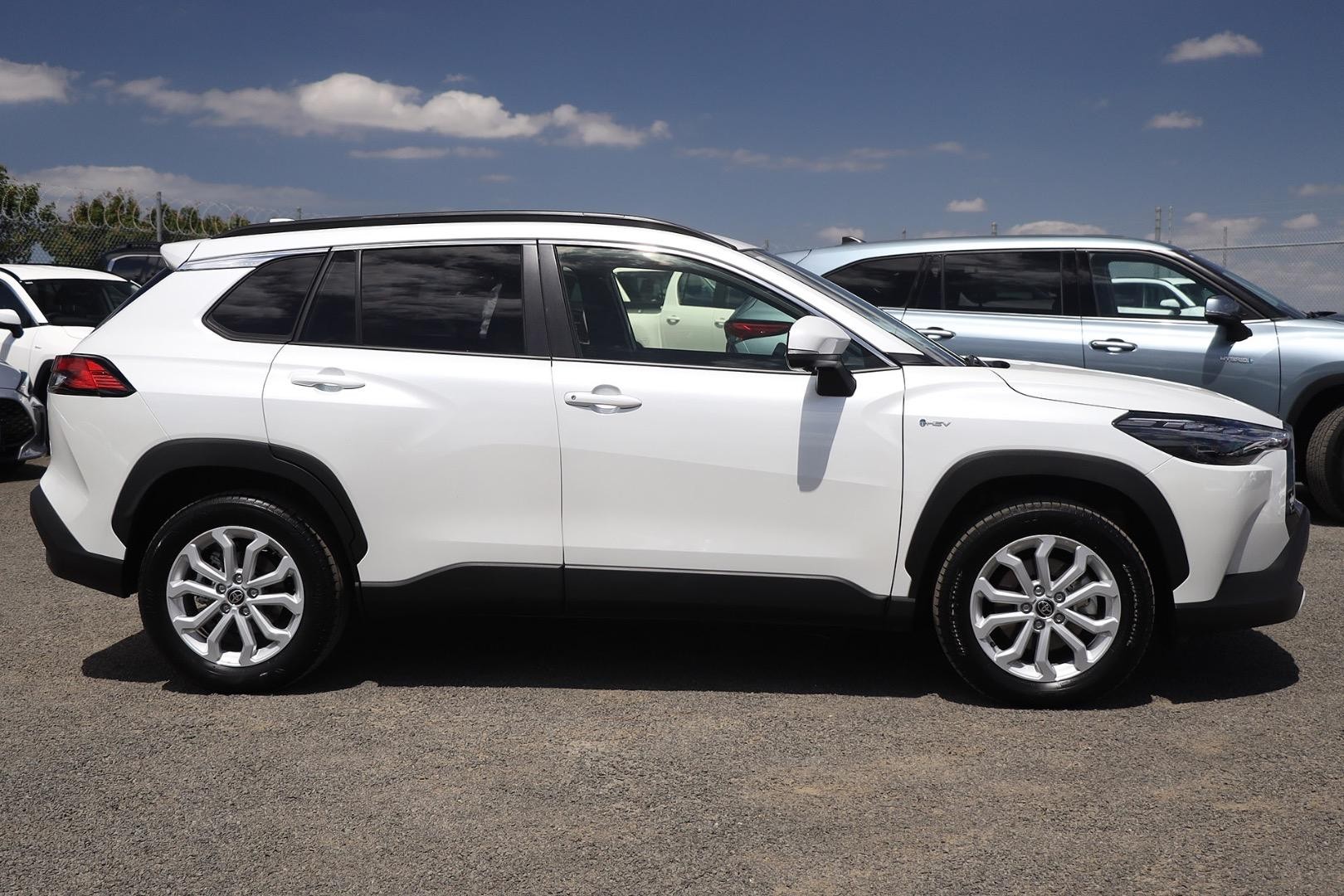 Toyota Corolla Cross image 4