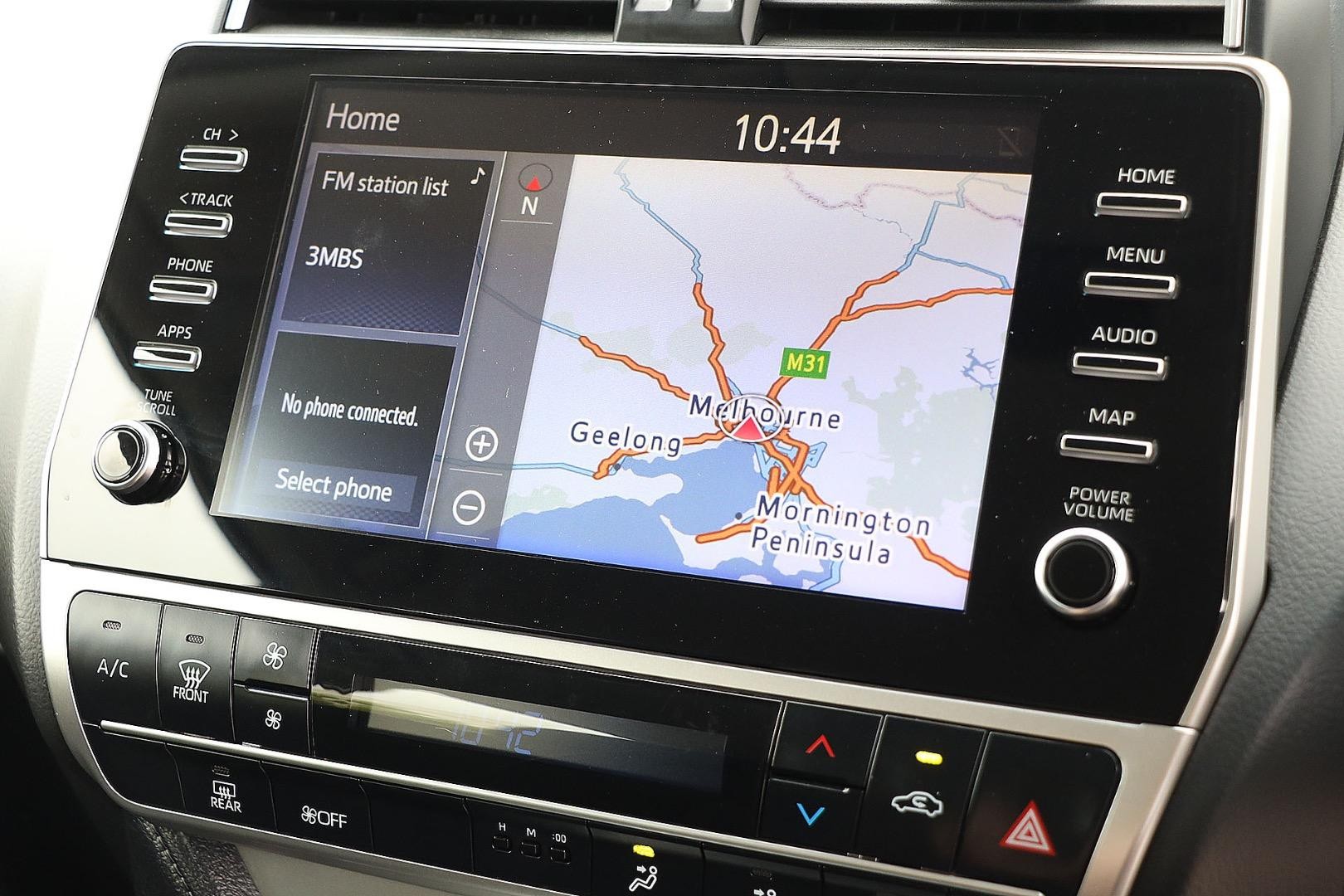 Toyota Landcruiser Prado image 3