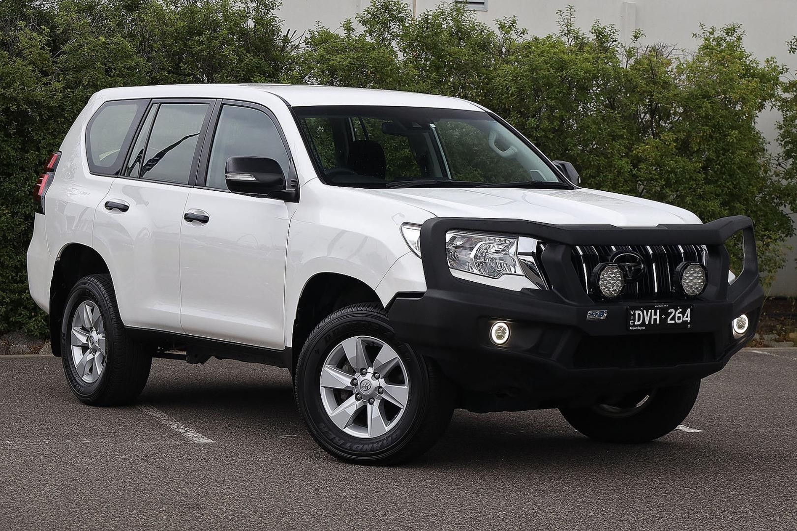 Toyota Landcruiser Prado image 1