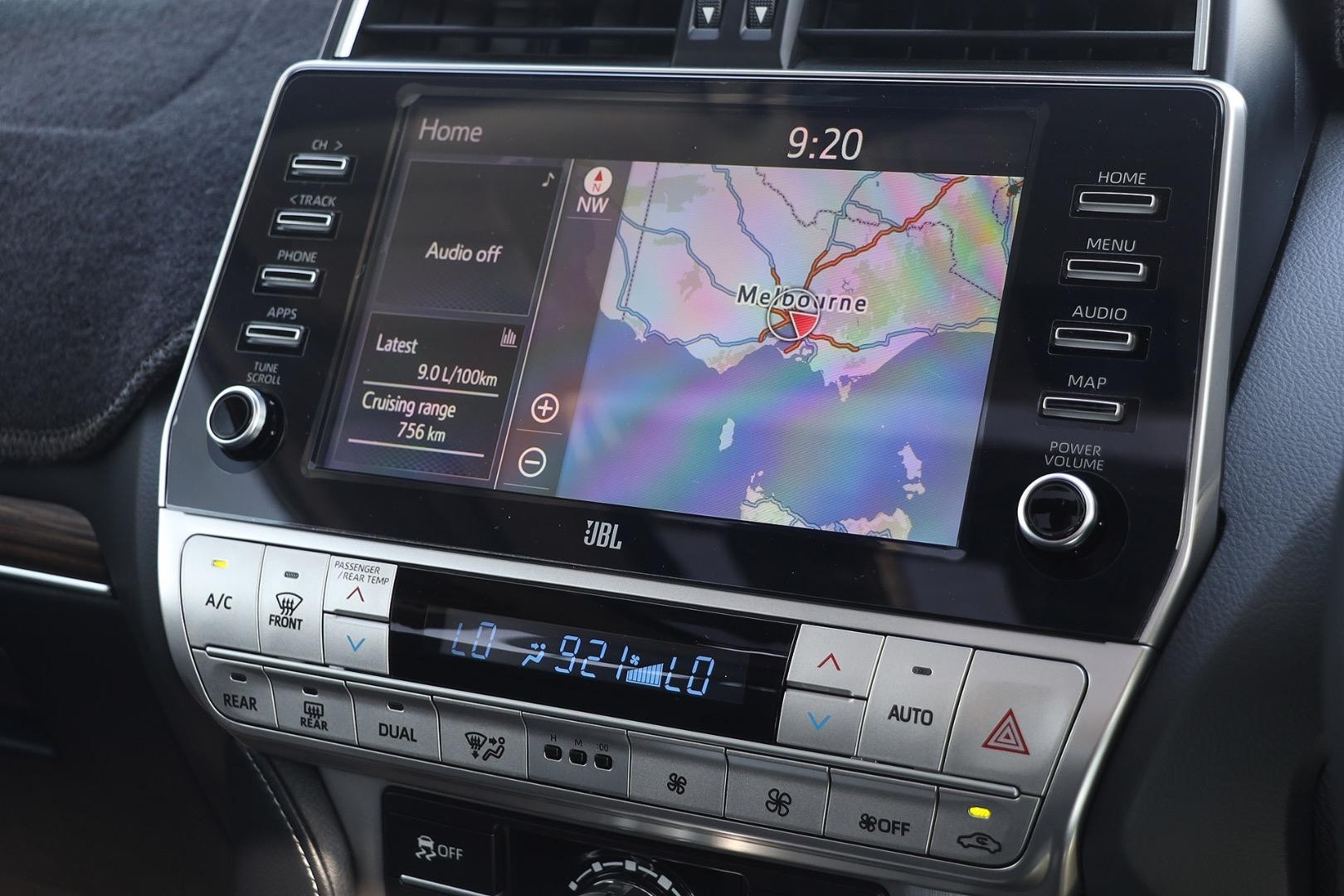 Toyota Landcruiser Prado image 4