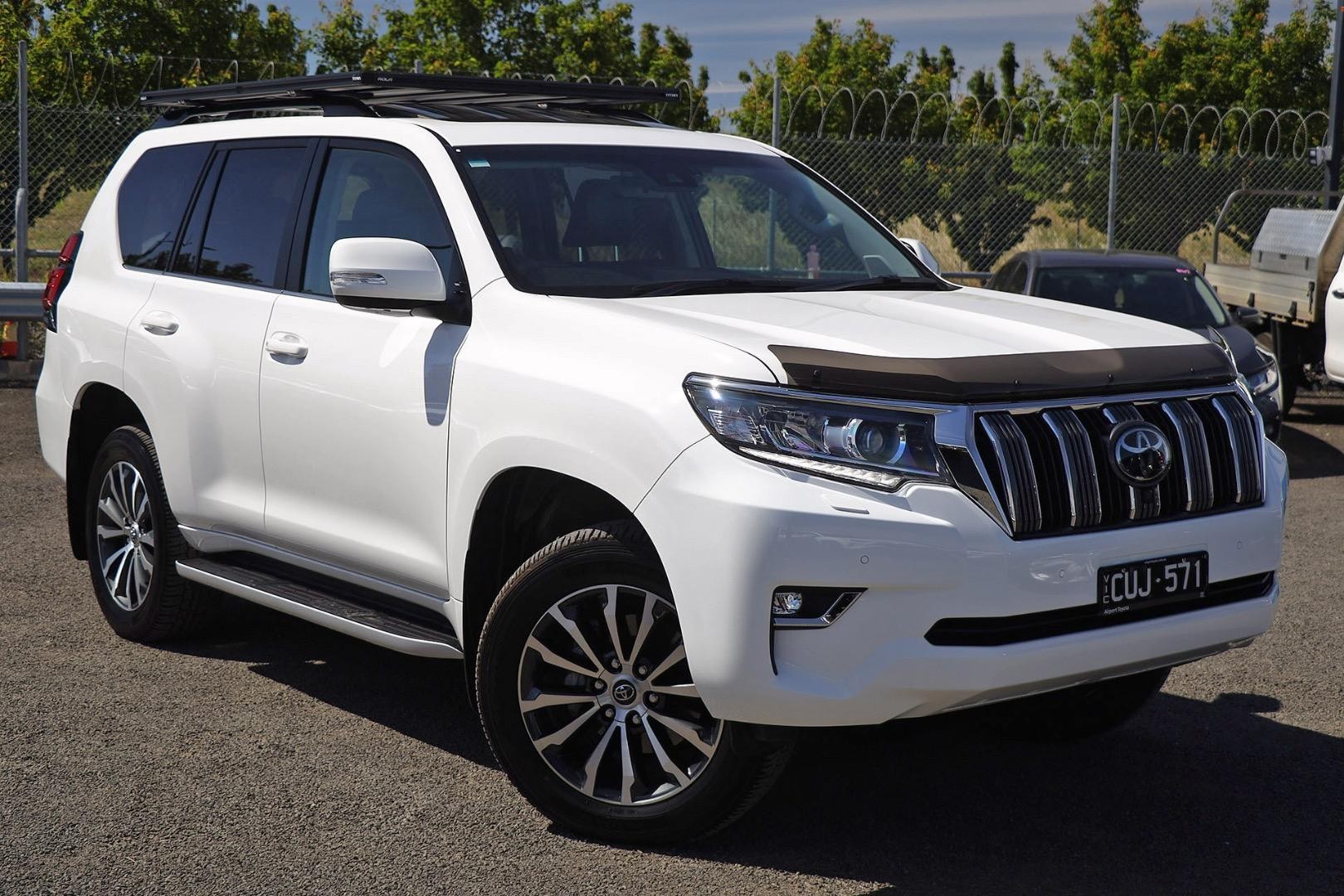 Toyota Landcruiser Prado image 1