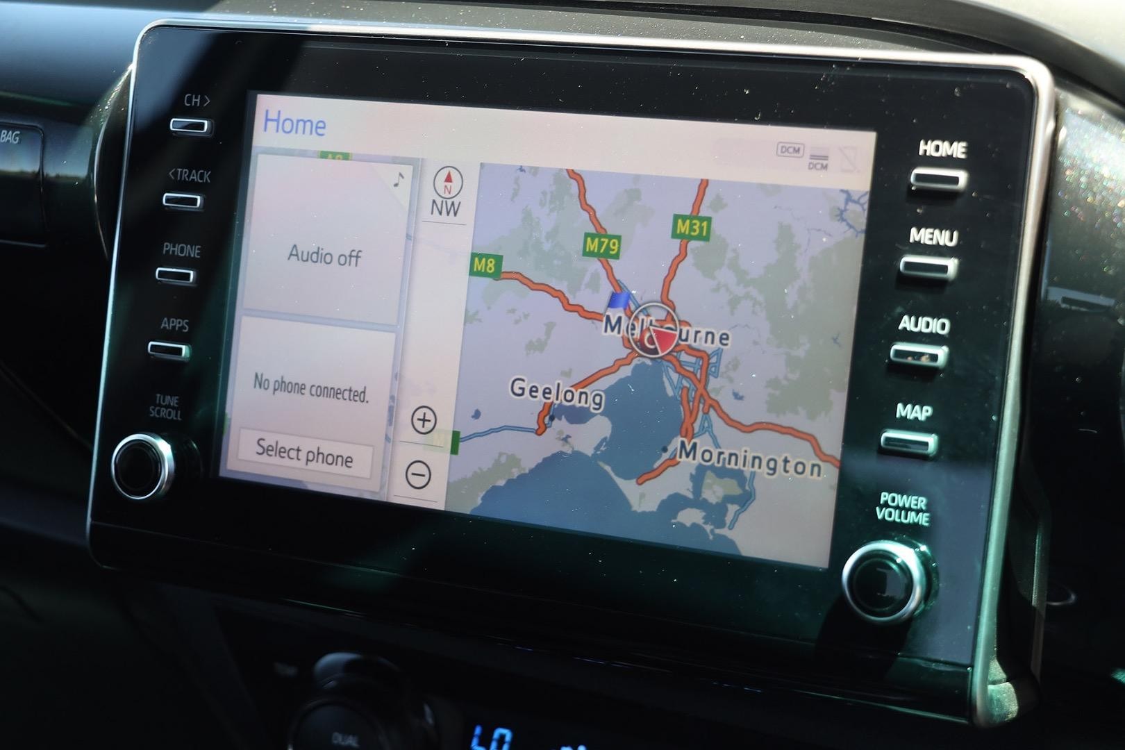 Toyota Hilux image 3