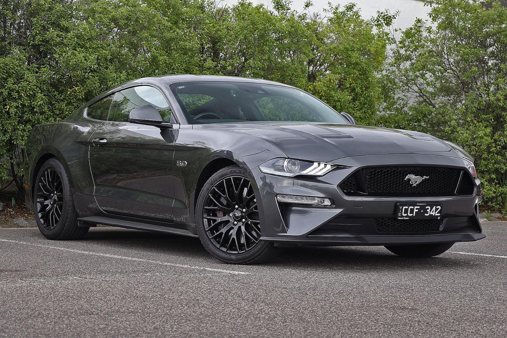 Ford Mustang image 1