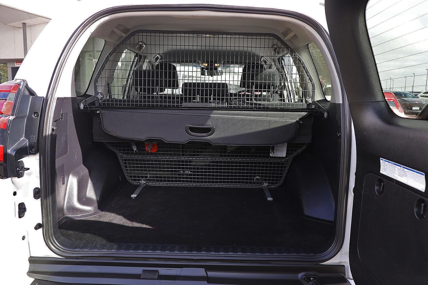 Toyota Landcruiser Prado image 2