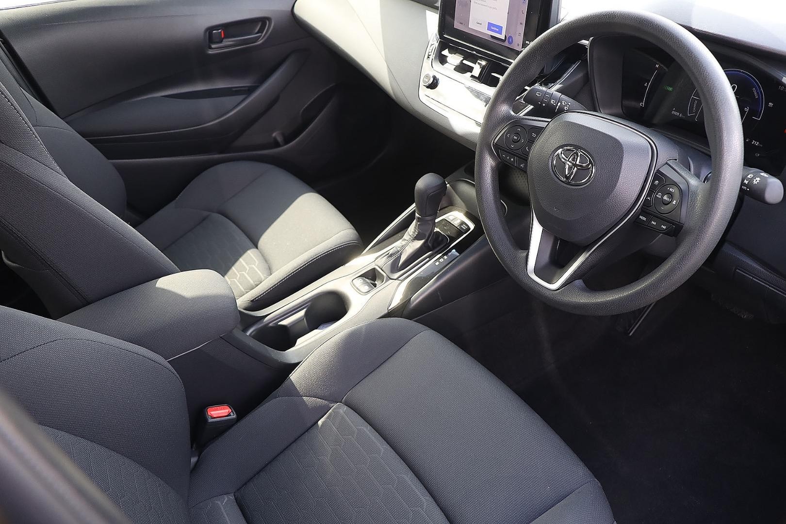 Toyota Corolla image 2