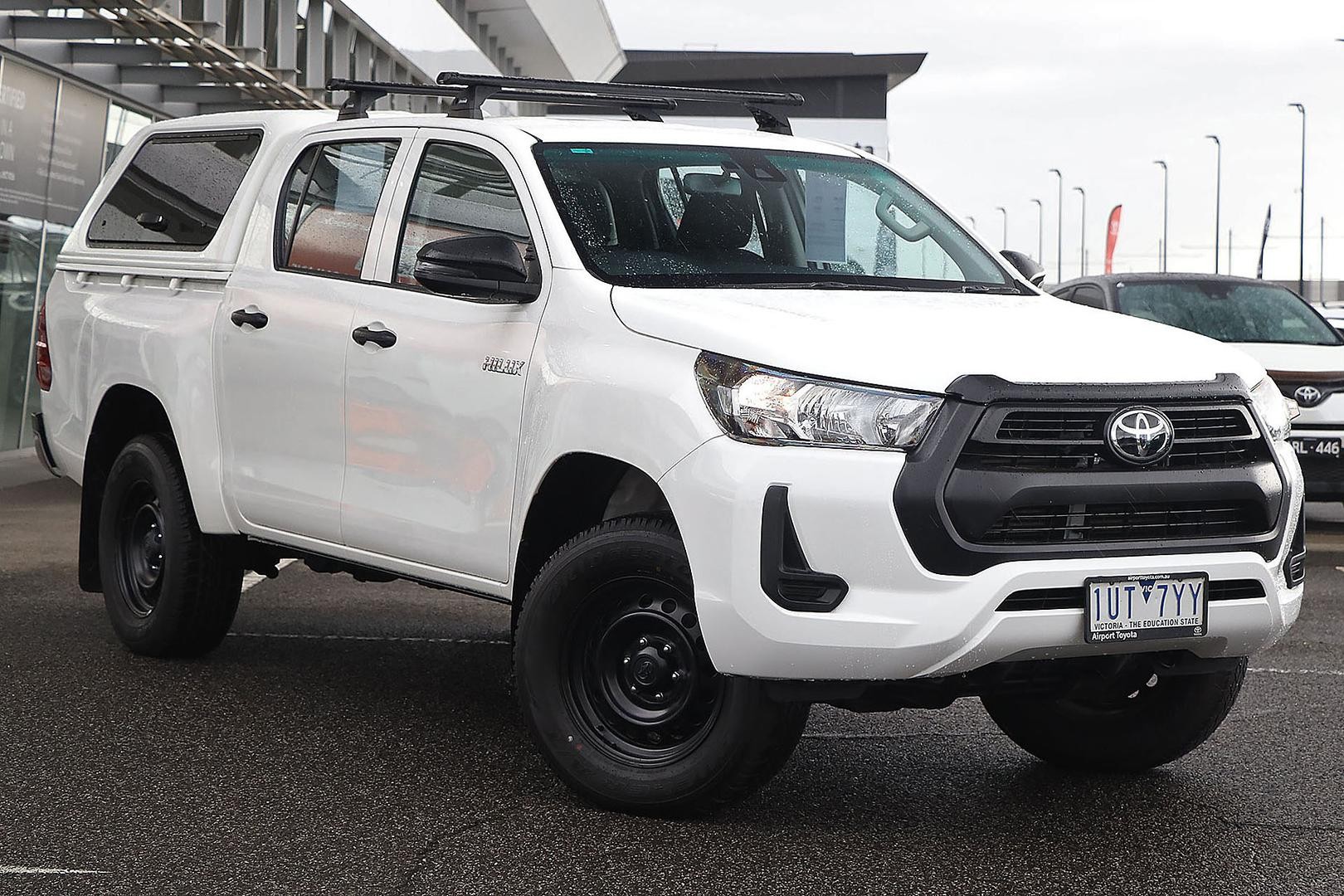 Toyota Hilux image 1