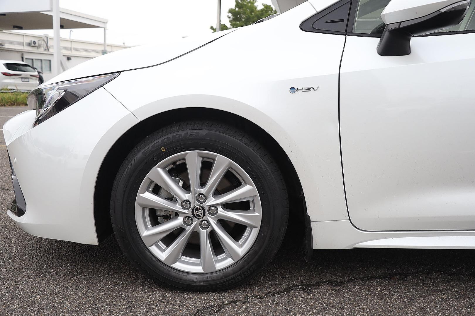 Toyota Corolla image 4