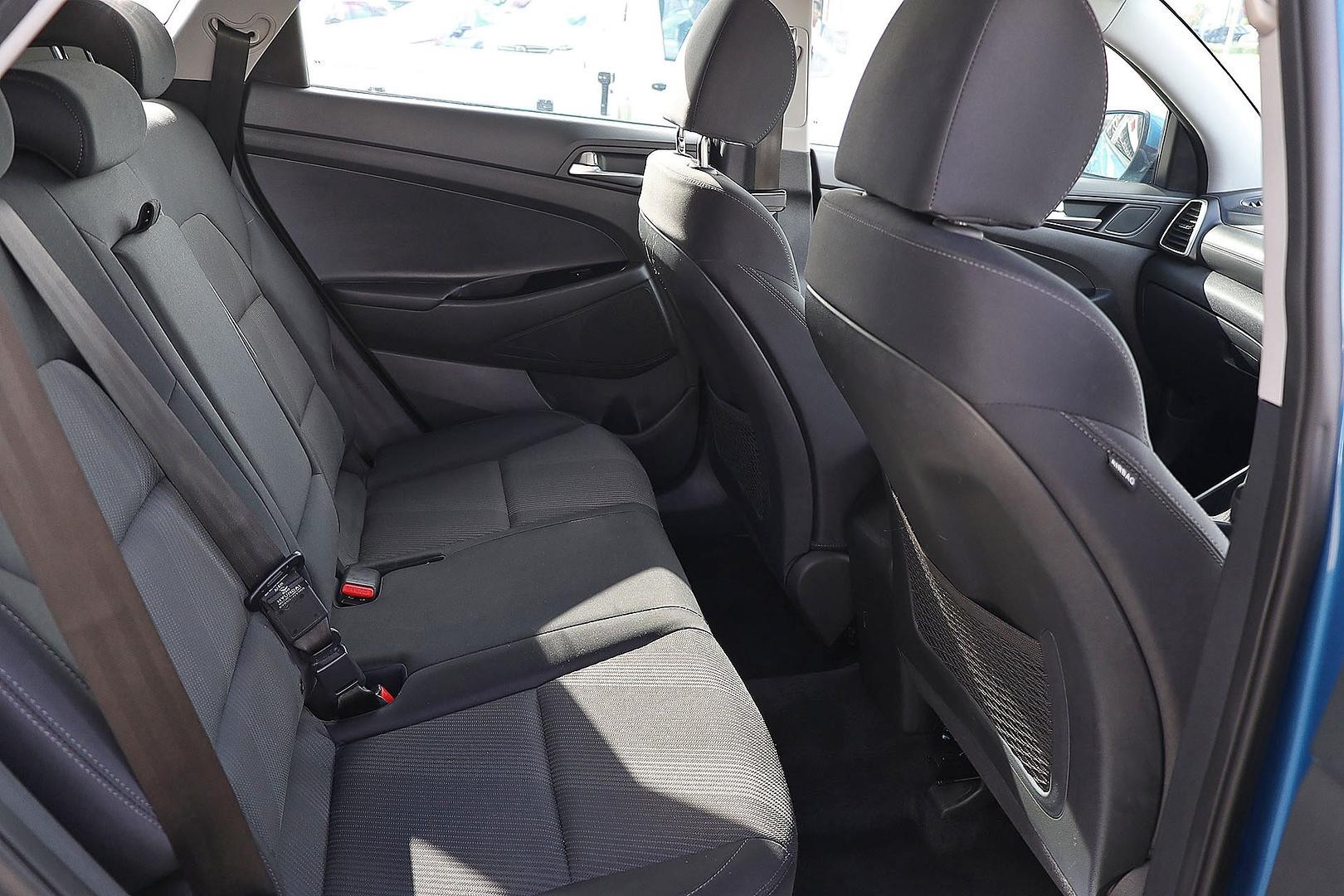 Hyundai Tucson image 3