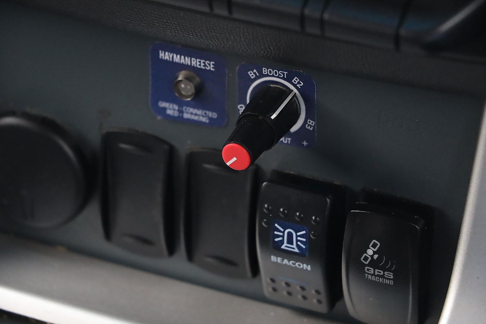 Holden Colorado image 4