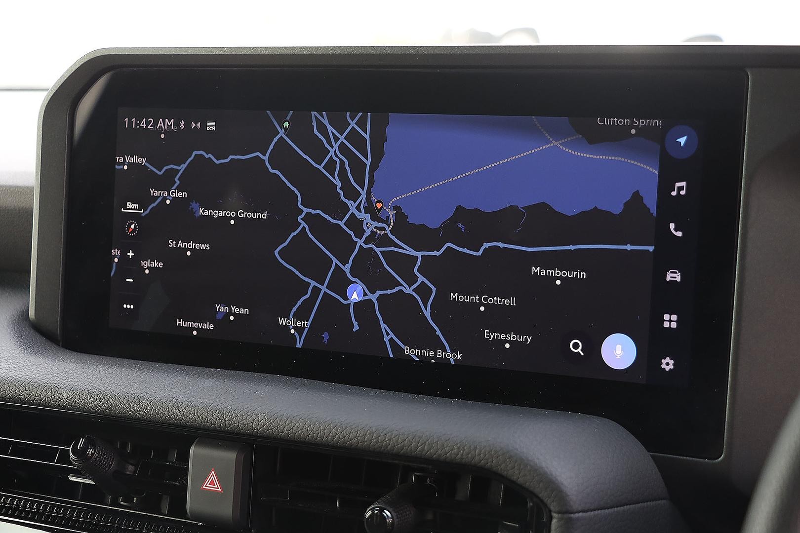 Toyota Landcruiser Prado image 3