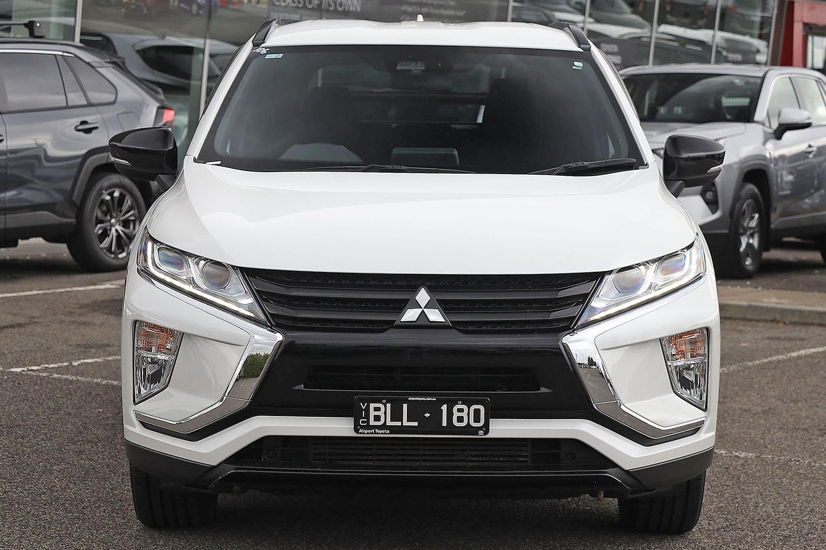 Mitsubishi Eclipse Cross image 3