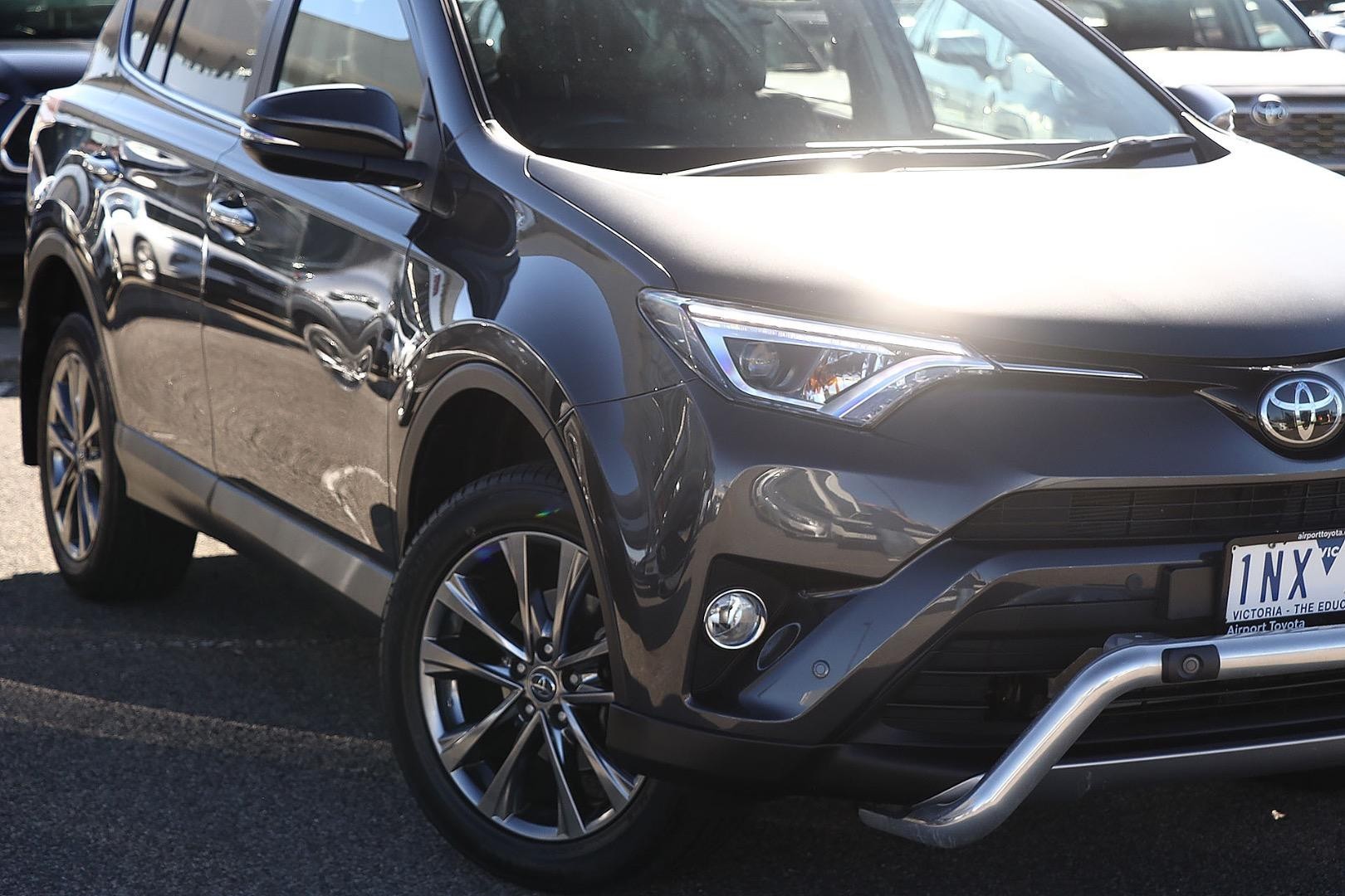 Toyota Rav4 image 4