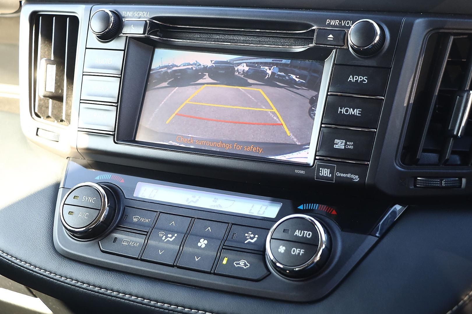 Toyota Rav4 image 2