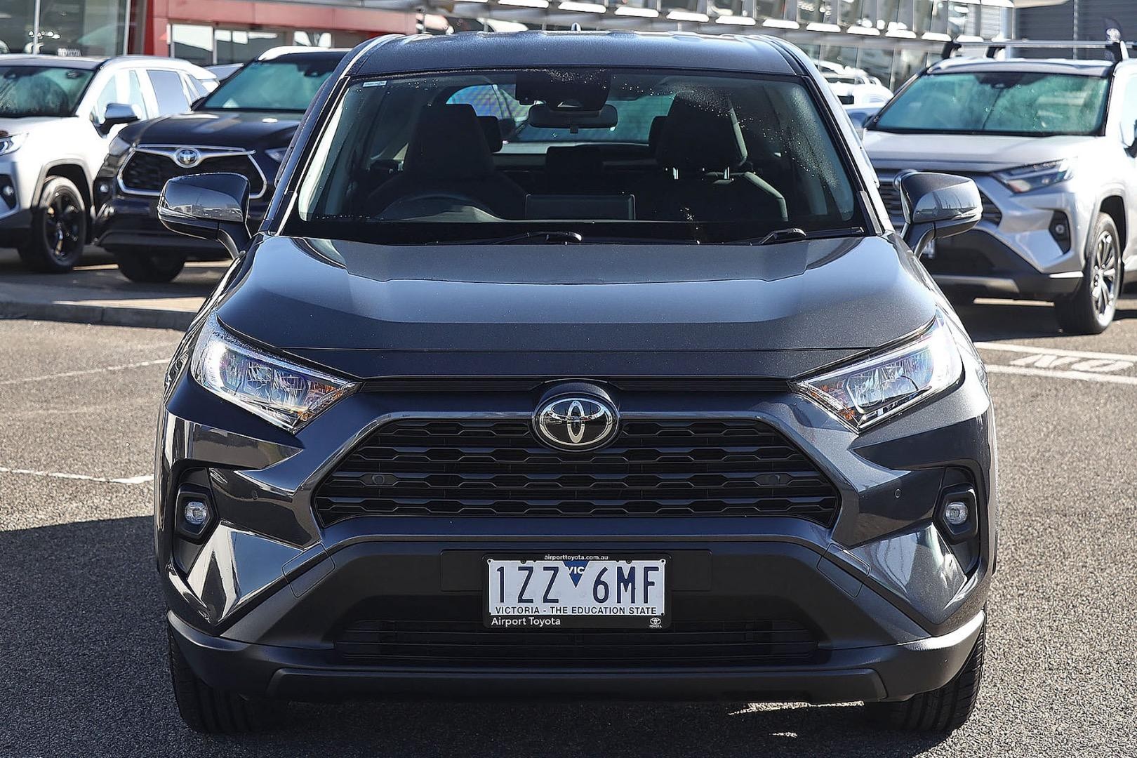 Toyota Rav4 image 3