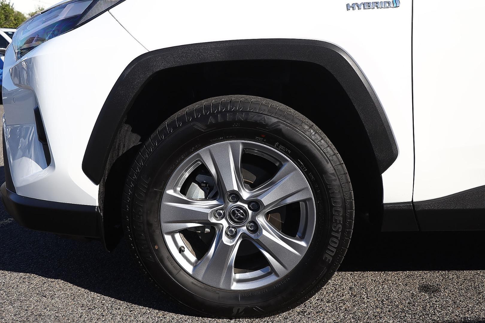 Toyota Rav4 image 4