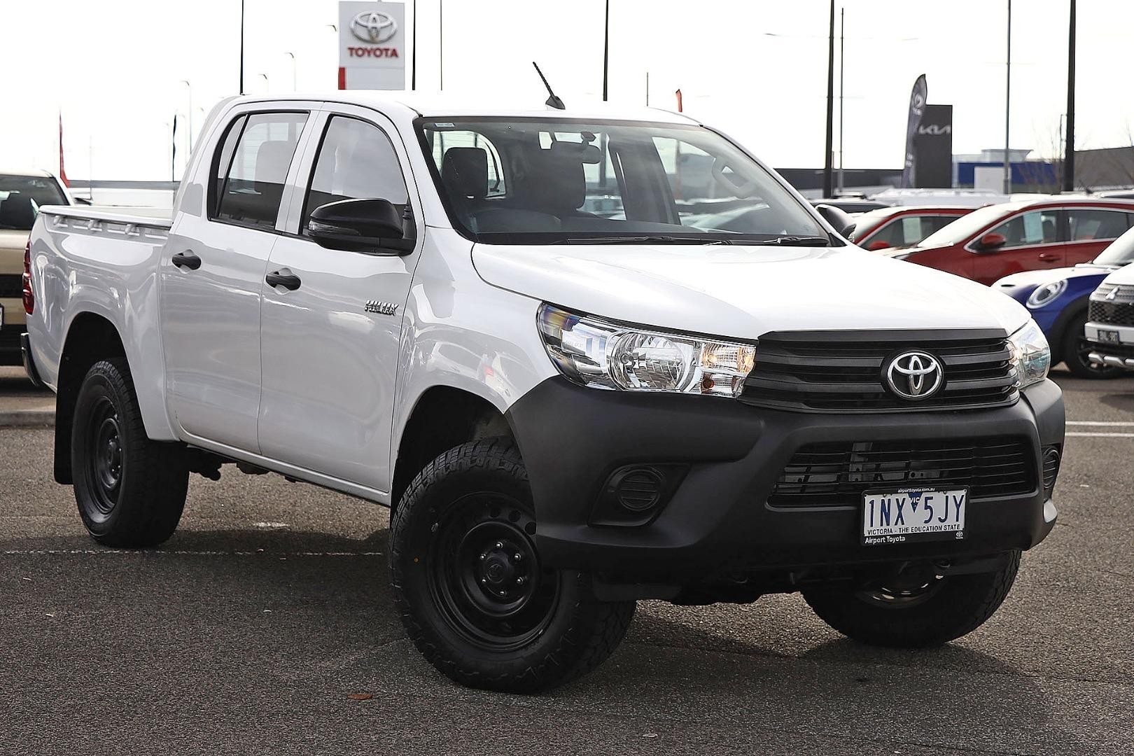 Toyota Hilux image 1