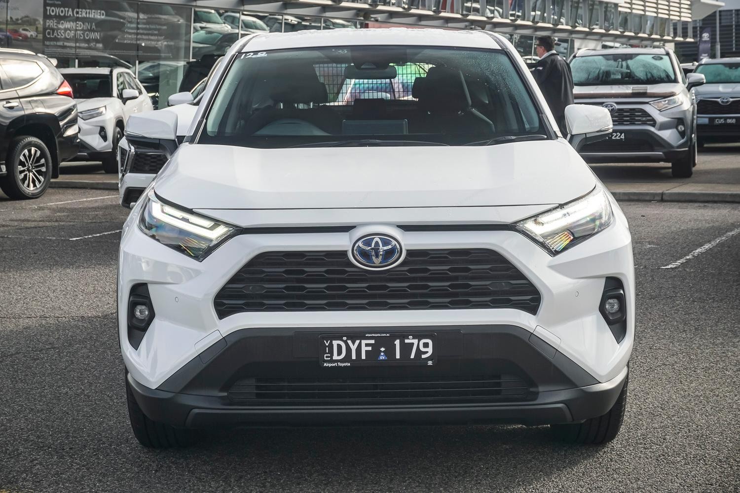 Toyota Rav4 image 3