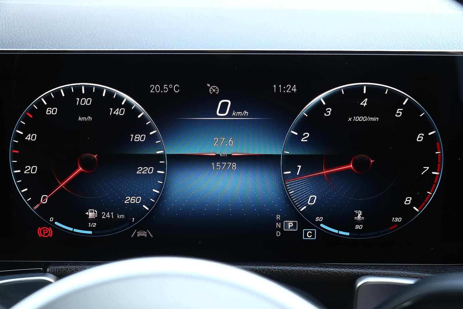 Mercedes Benz Glb-class image 2
