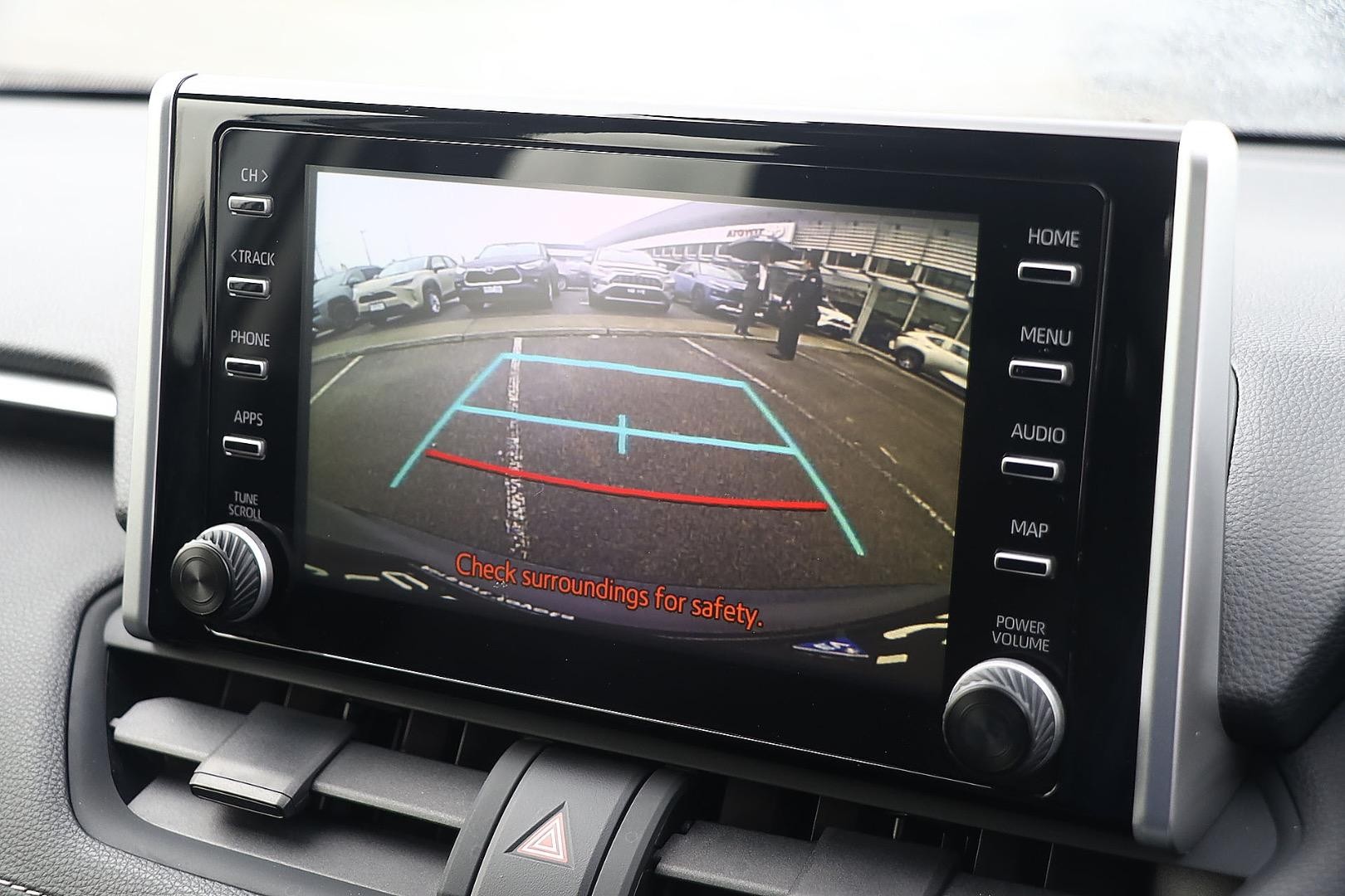 Toyota Rav4 image 4