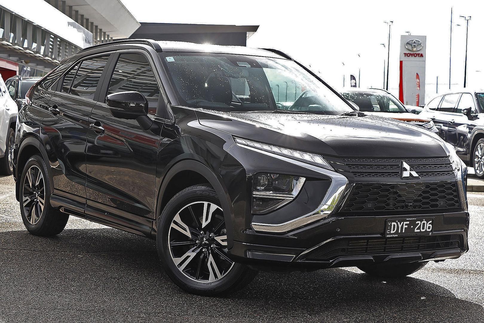 Mitsubishi Eclipse Cross image 1
