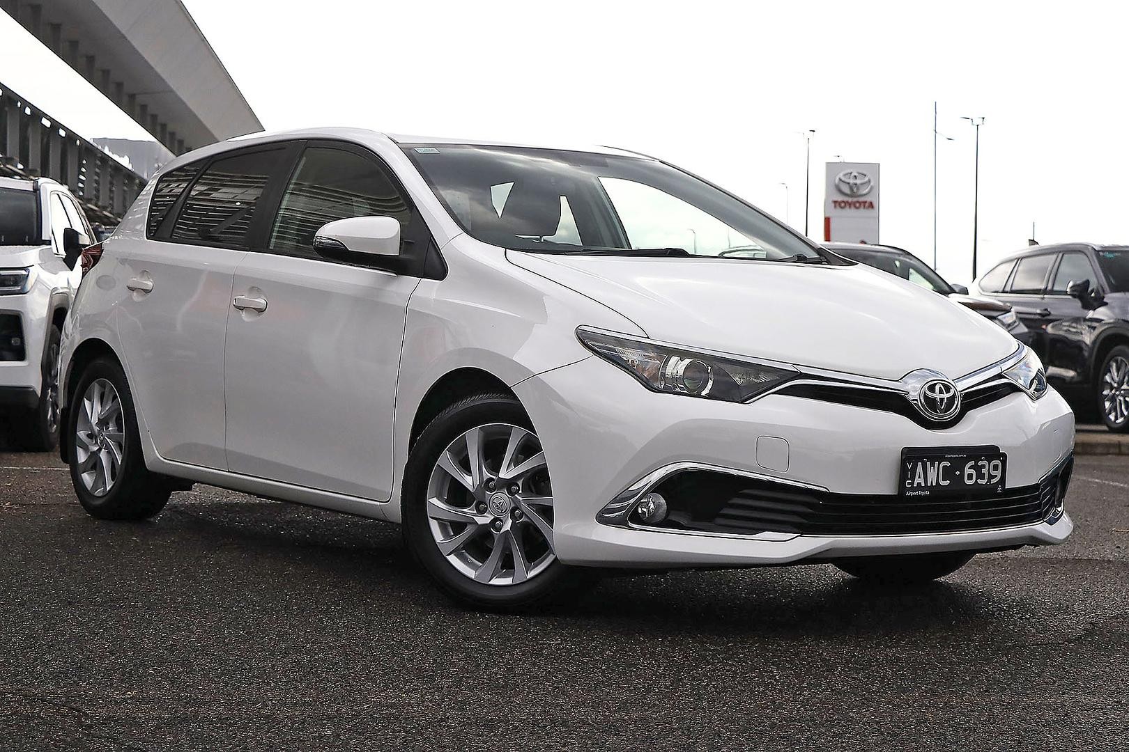Toyota Corolla image 1