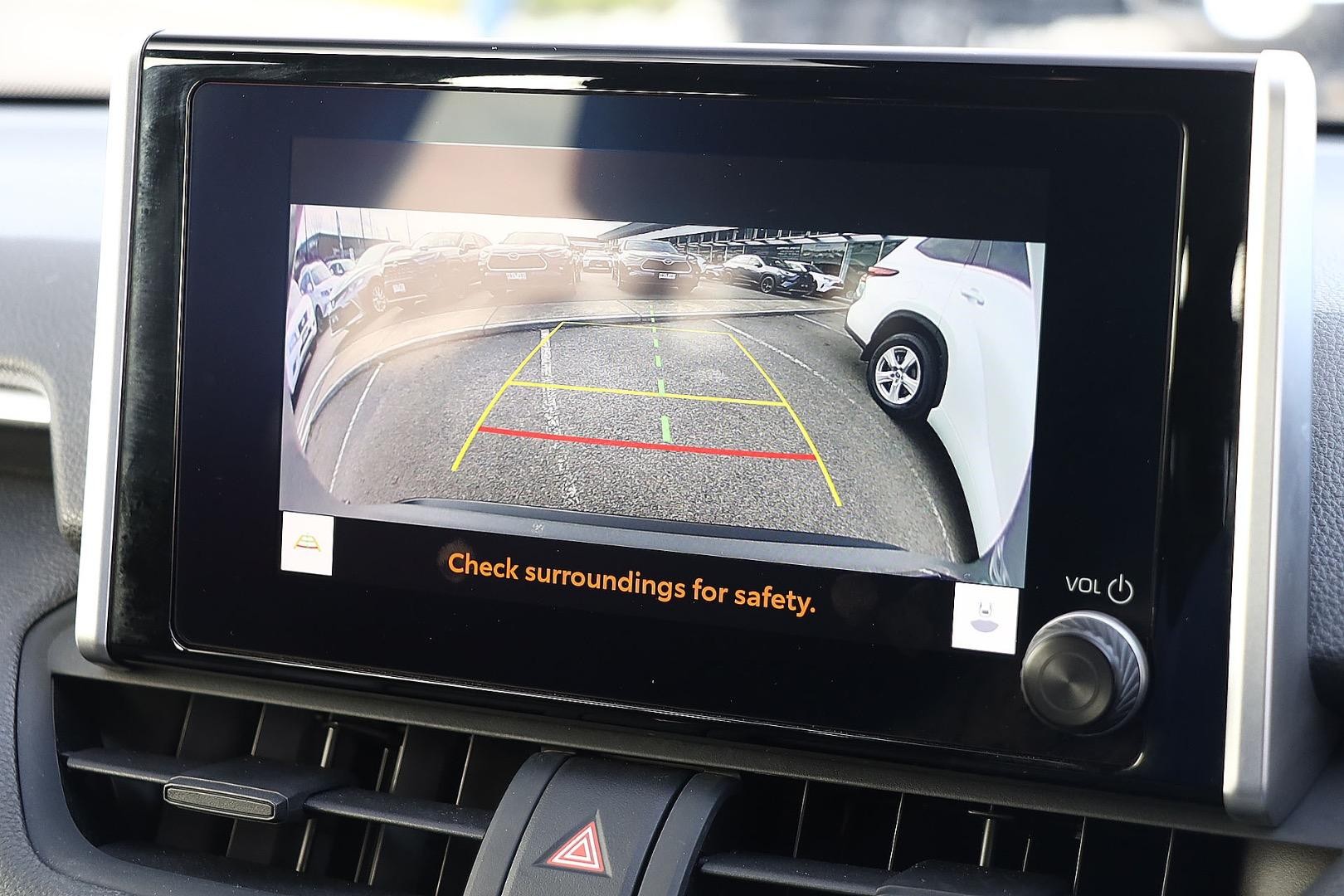 Toyota Rav4 image 3