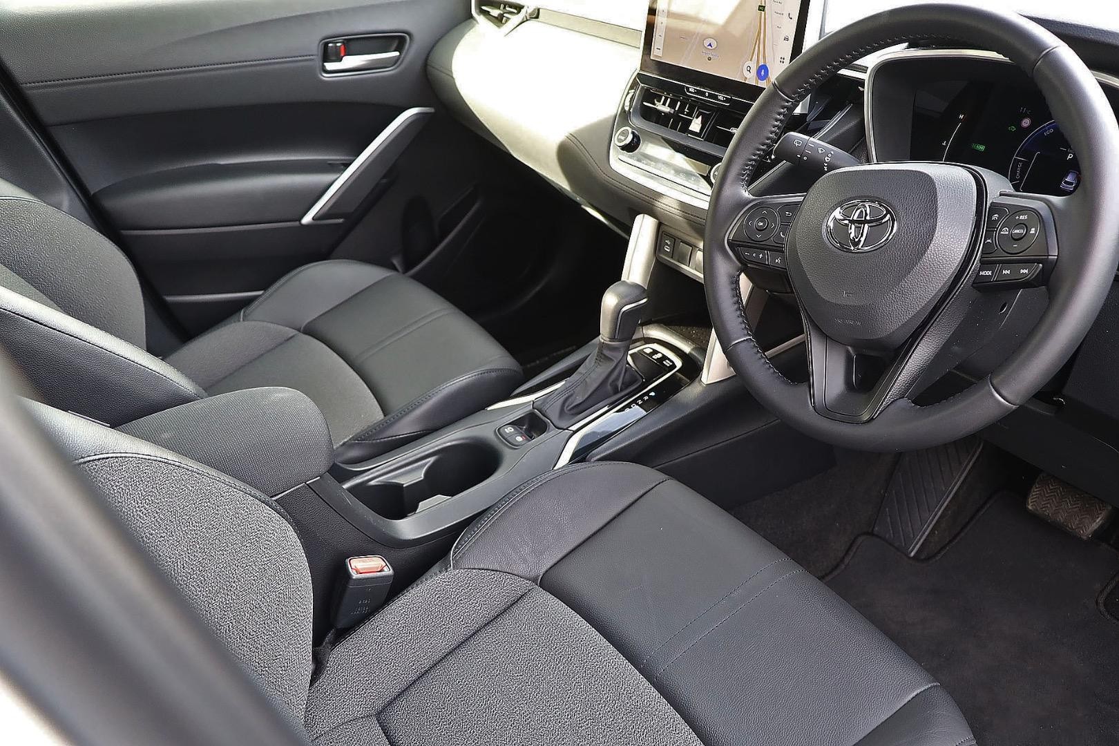 Toyota Corolla Cross image 4