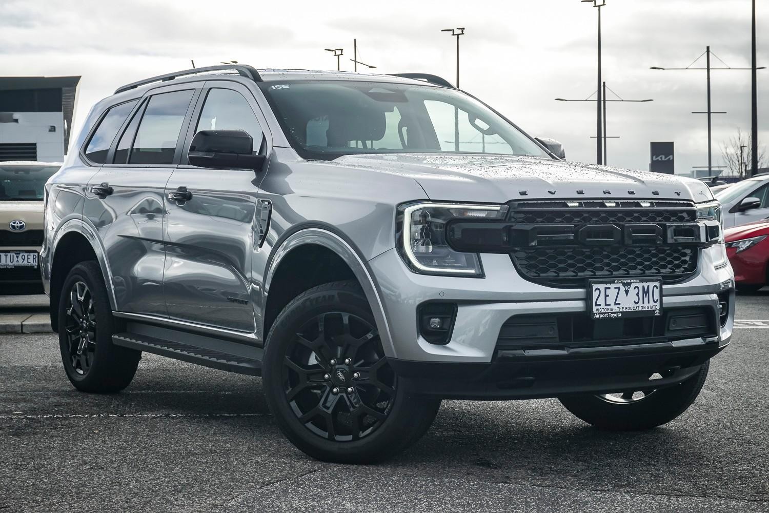 Ford Everest image 1
