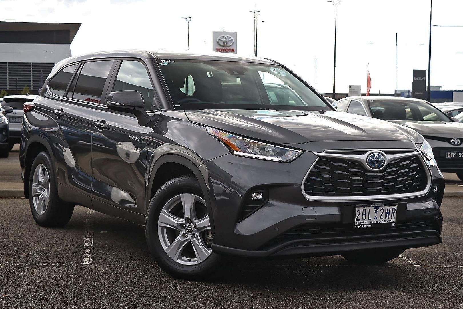 Toyota Kluger image 1