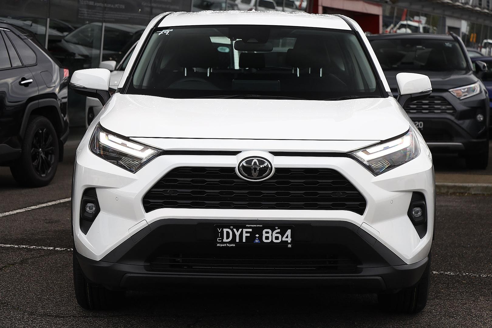 Toyota Rav4 image 3