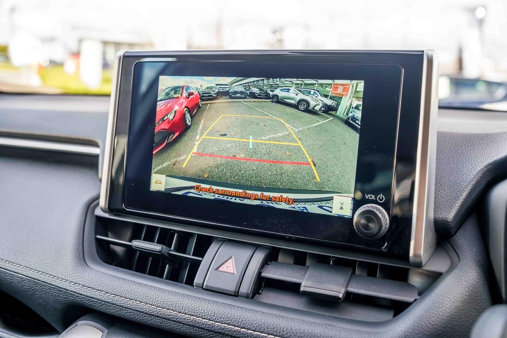 Toyota Rav4 image 3