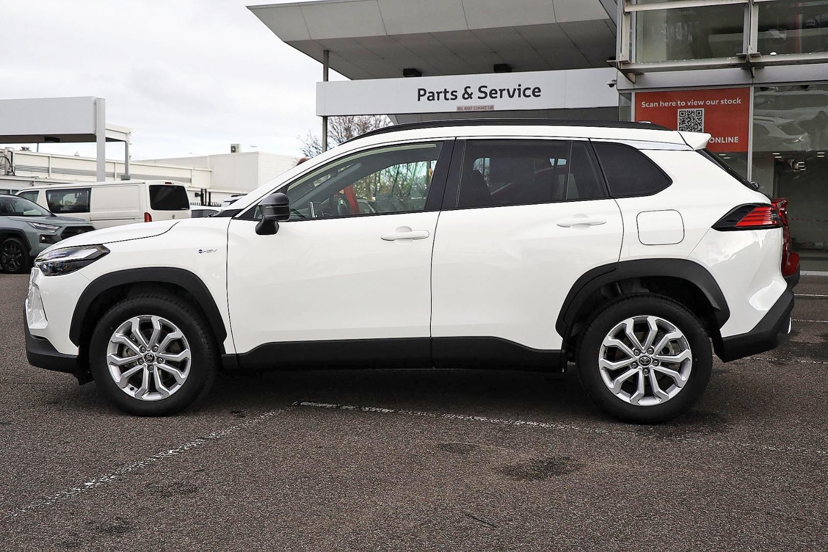 Toyota Corolla Cross image 4