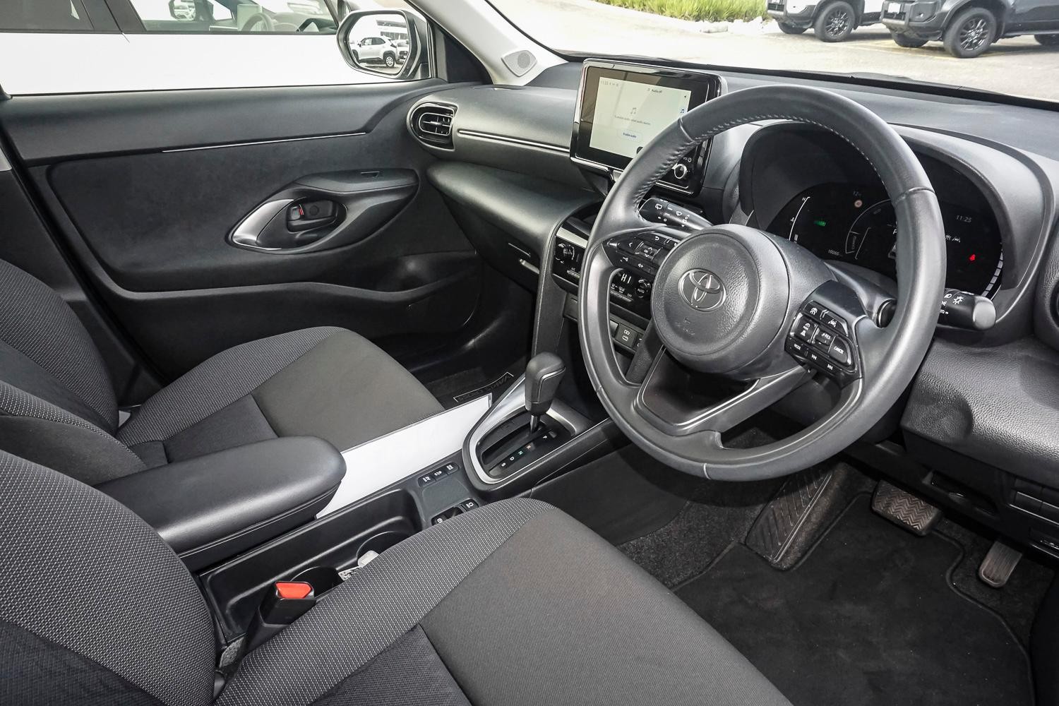 Toyota Yaris Cross image 3