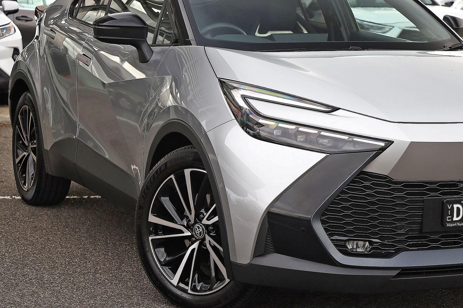 Toyota C-hr image 4