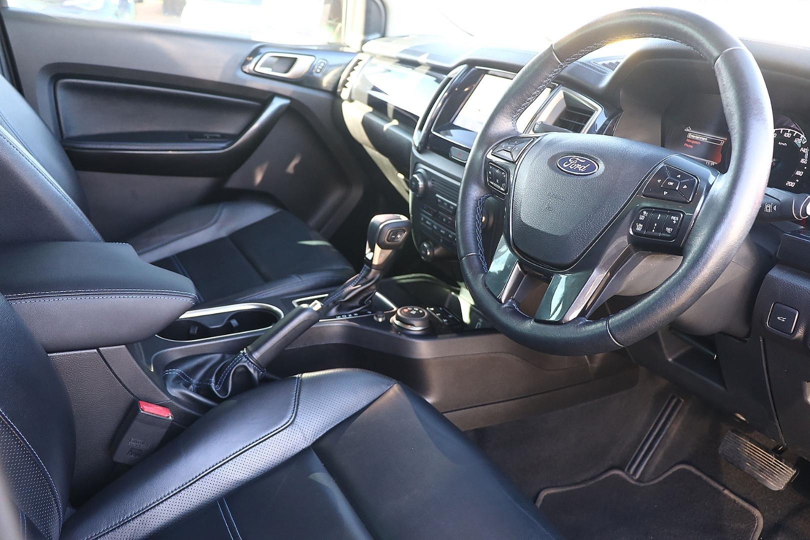 Ford Everest image 4