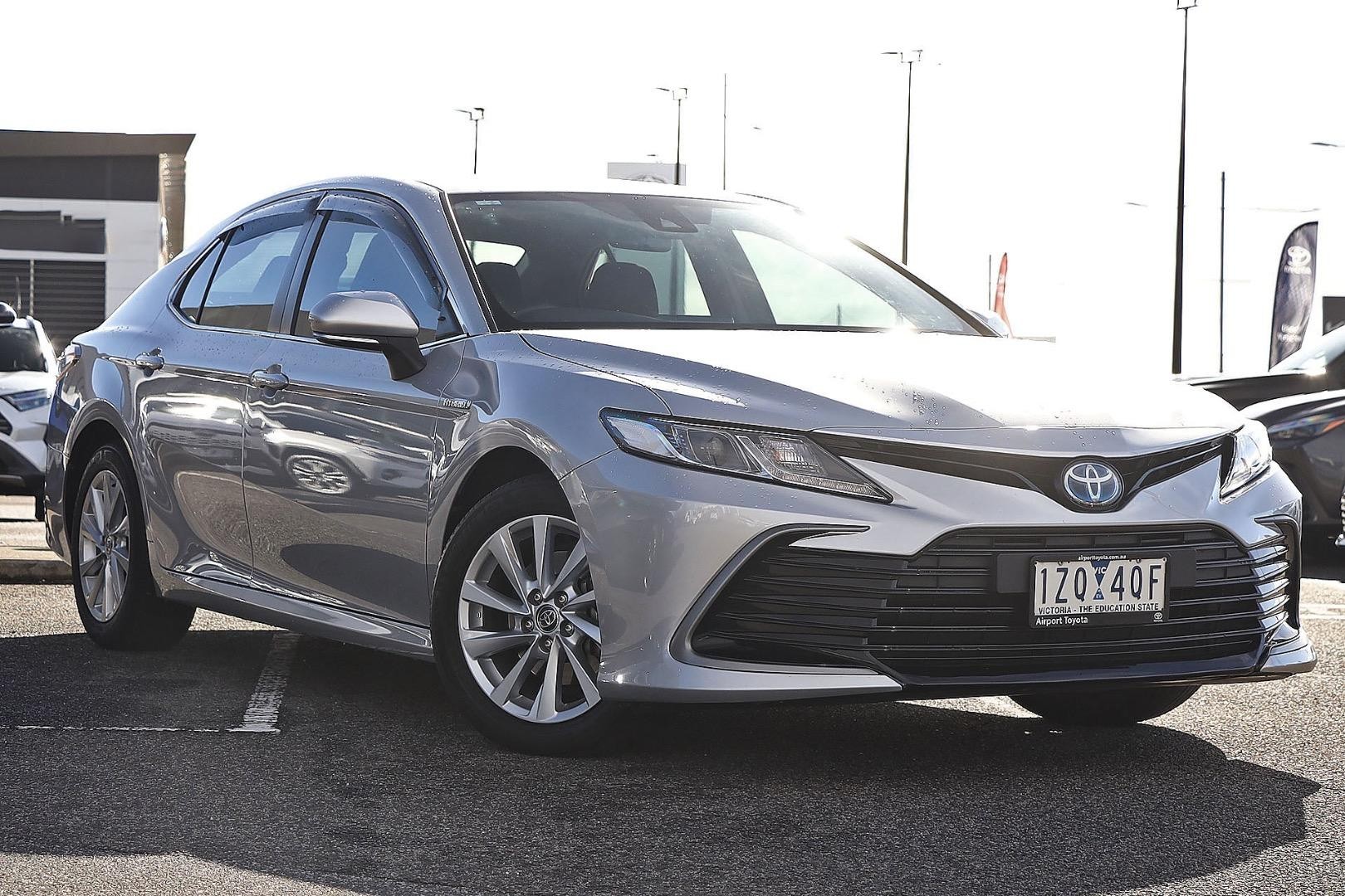 Toyota Camry image 1