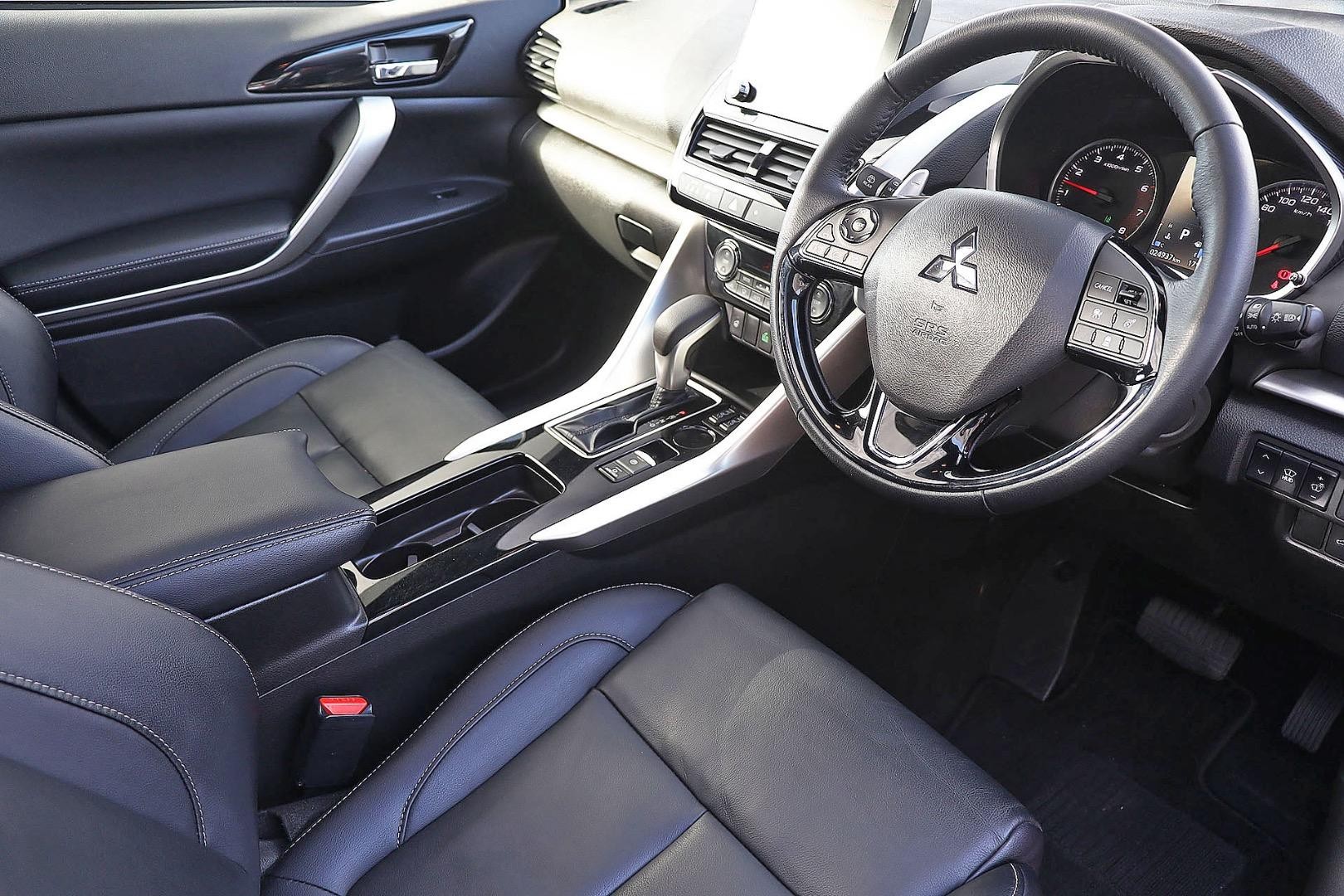 Mitsubishi Eclipse Cross image 3