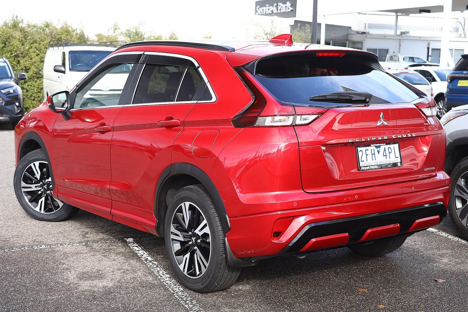 Mitsubishi Eclipse Cross image 4