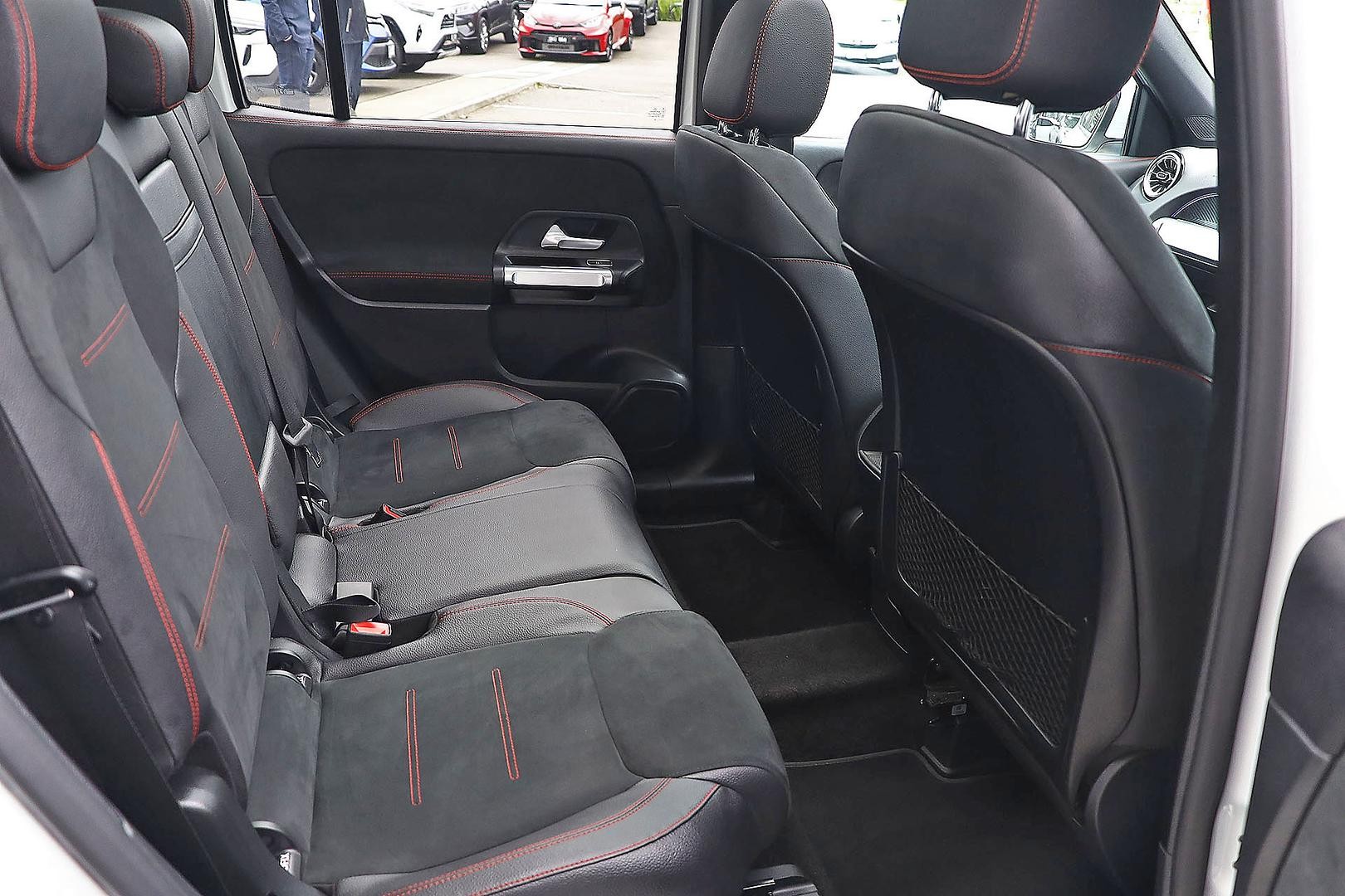 Mercedes Benz Glb-class image 3