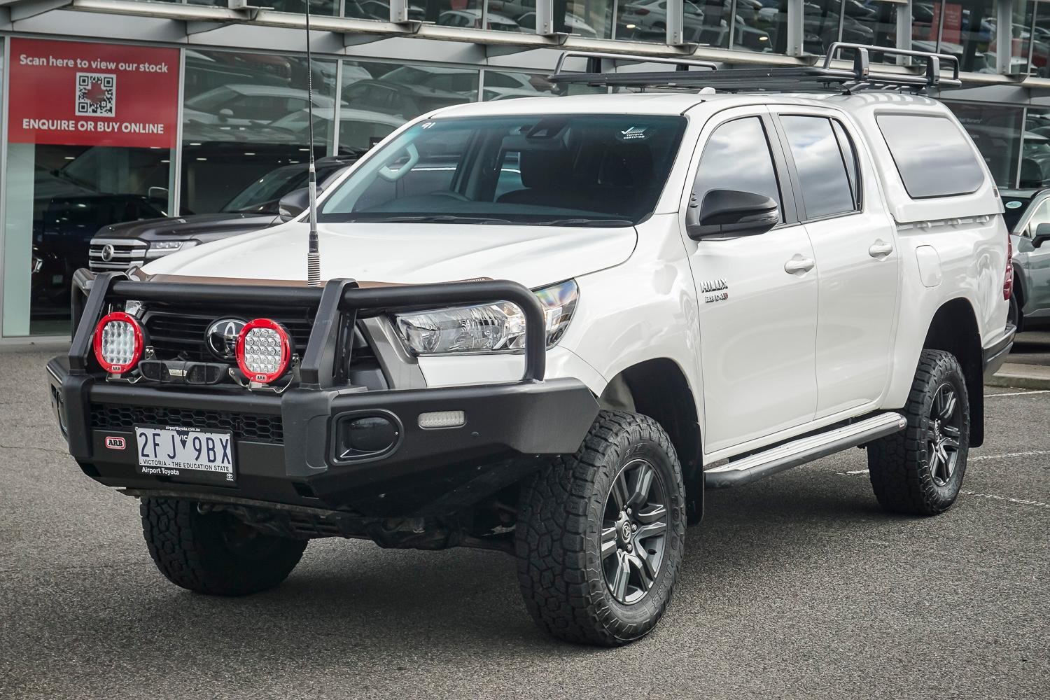 Toyota Hilux image 4