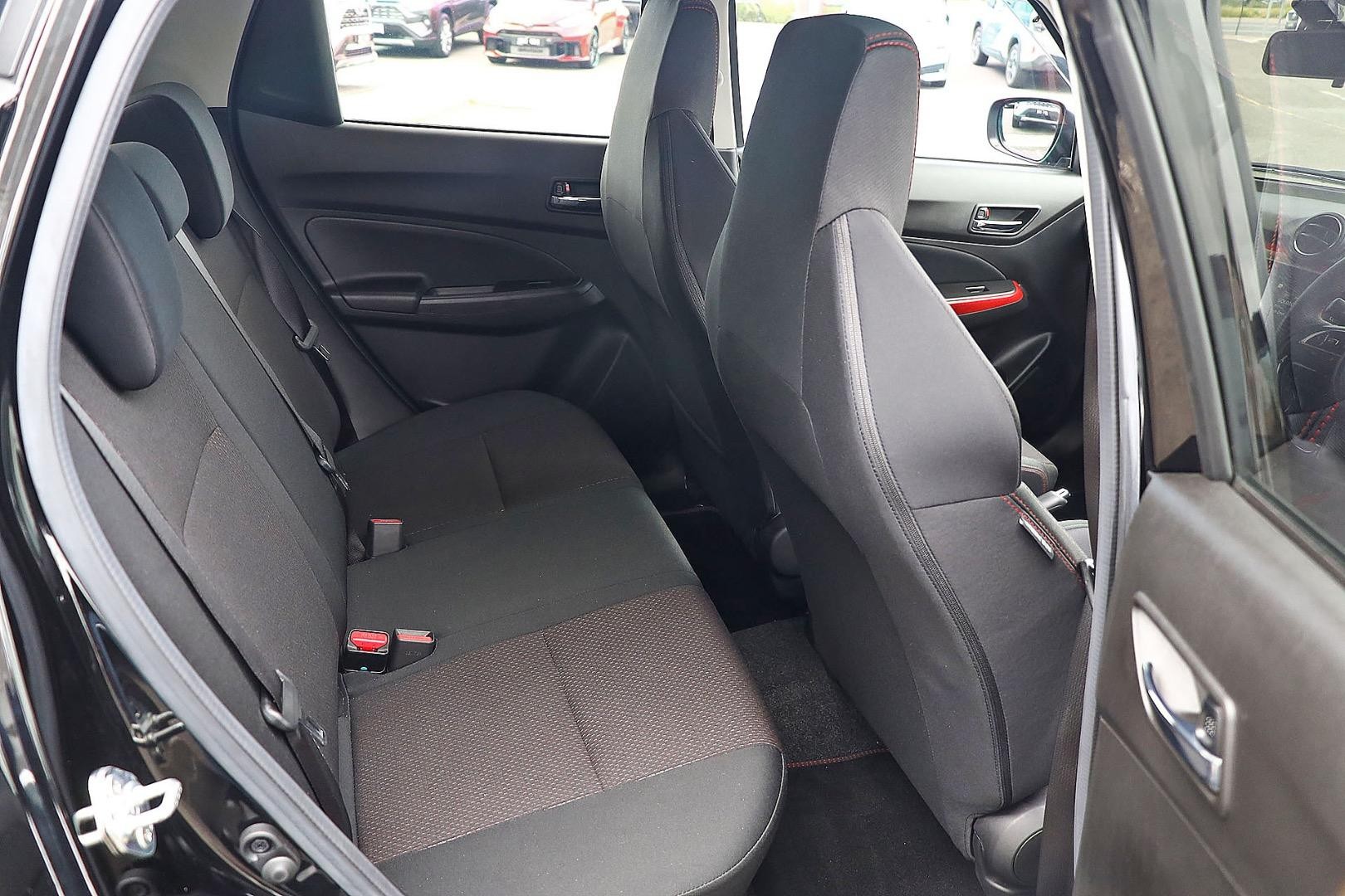 Suzuki Swift image 3