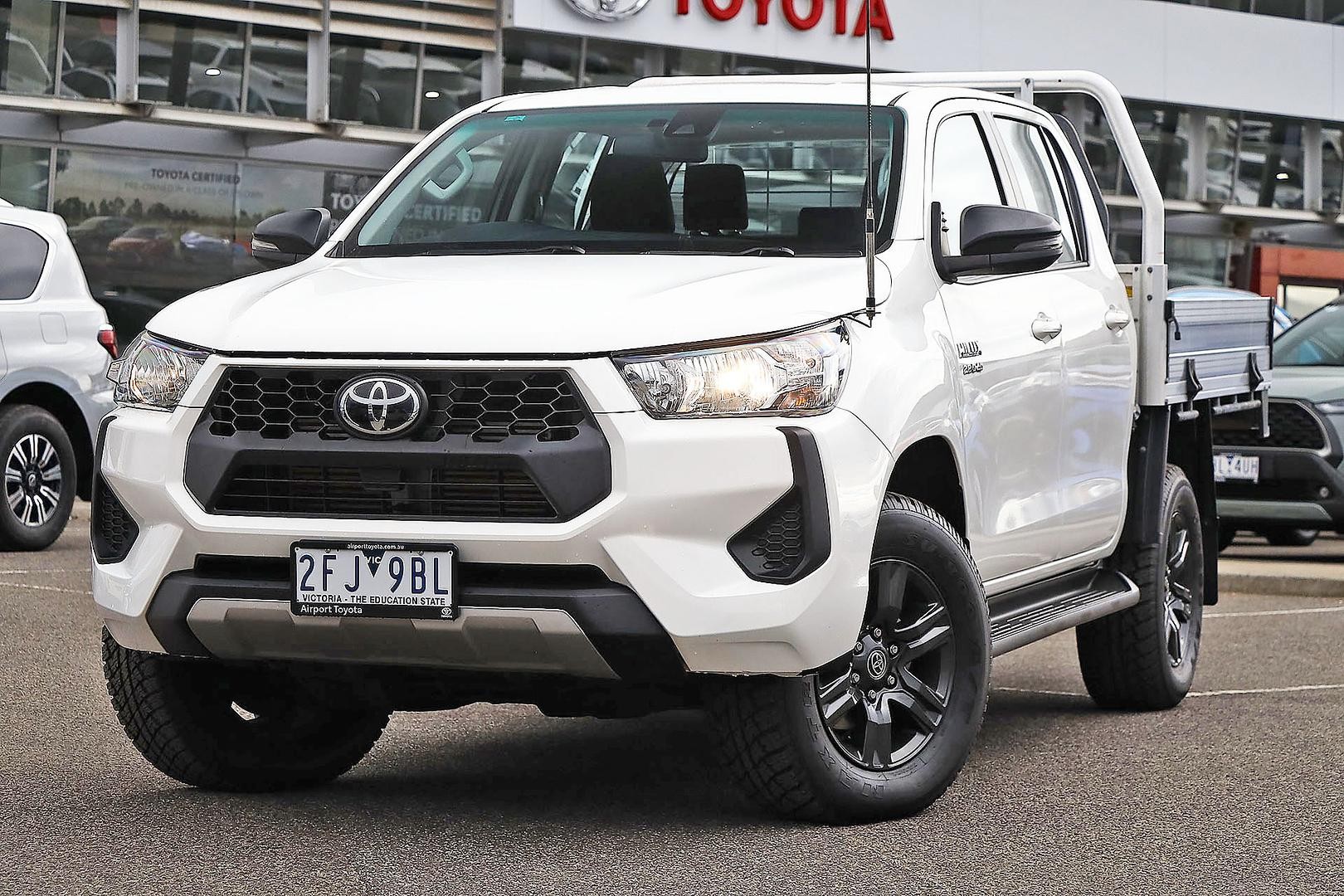 Toyota Hilux image 3